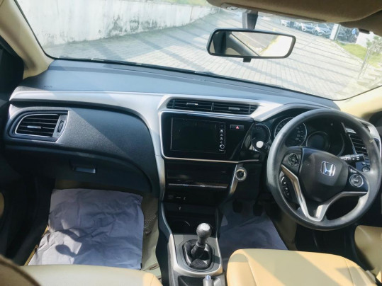 2019 Honda&nbsp;City 2020-2023 V MT