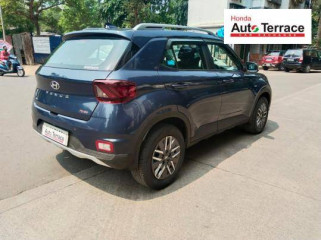 2022 Hyundai Venue SX Turbo