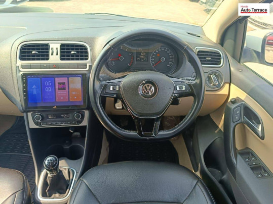 2015 Volkswagen Polo 1.2 MPI Highline