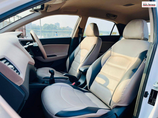 2015 Hyundai&nbsp;Elite i20 Sportz Plus Diesel