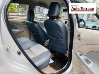2013 Toyota Etios Liva G SP