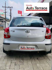 2013 Toyota Etios Liva G SP