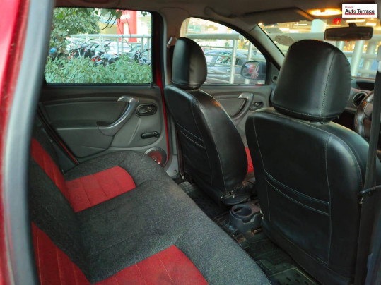 2015 Renault Duster 85PS Diesel RxE