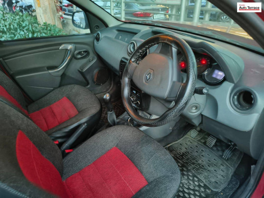 2015 Renault Duster 85PS Diesel RxE