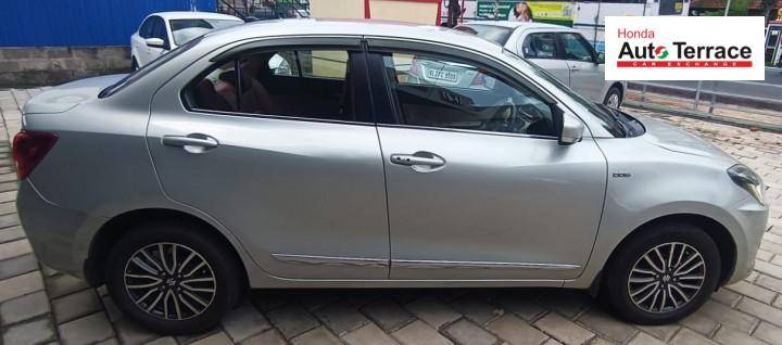 2017 Maruti&nbsp;Swift Dzire ZDI