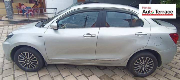 2017 Maruti&nbsp;Swift Dzire ZDI