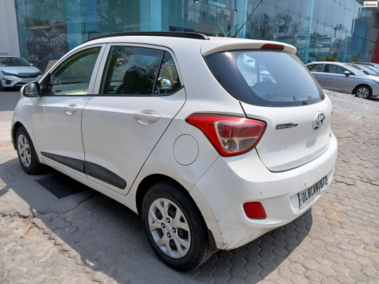 2015 Hyundai Grand i10 1.2 Kappa Sportz BSIV