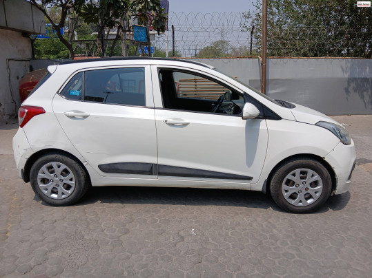 2015 Hyundai Grand i10 1.2 Kappa Sportz BSIV