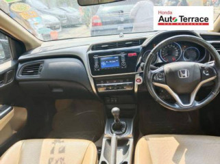 2015 Honda City 4th Generation VX MT