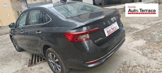 2024 Skoda Slavia 1.0 TSI Style AT