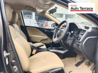 2016 Honda City 4th Generation V MT