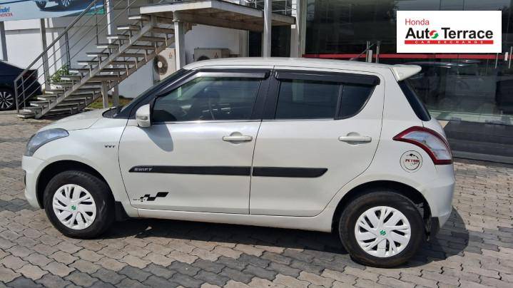 2016 Maruti&nbsp;Swift VXI with ABS