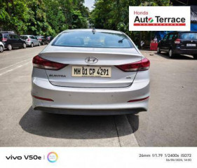 2017 Hyundai Elantra VTVT SX AT
