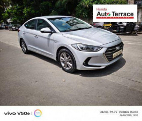 2017 Hyundai Elantra VTVT SX AT