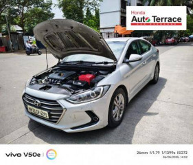 2017 Hyundai Elantra VTVT SX AT