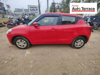 2018 Maruti Swift AMT VXI