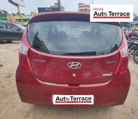 2013 Hyundai EON Magna
