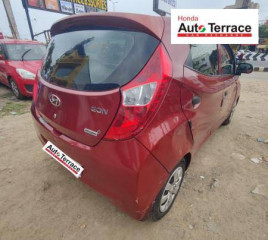 2013 Hyundai EON Magna