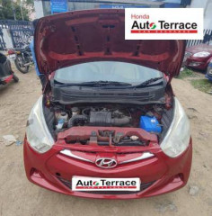 2013 Hyundai EON Magna