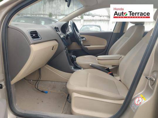 2015 Volkswagen Vento 1.2 TSI Highline AT
