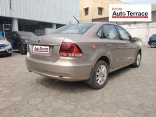 2015 Volkswagen Vento 1.2 TSI Highline AT