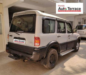 2003 Mahindra Scorpio 2.6 SLX Turbo 7 Seater