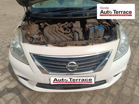 2013 Nissan Sunny XL