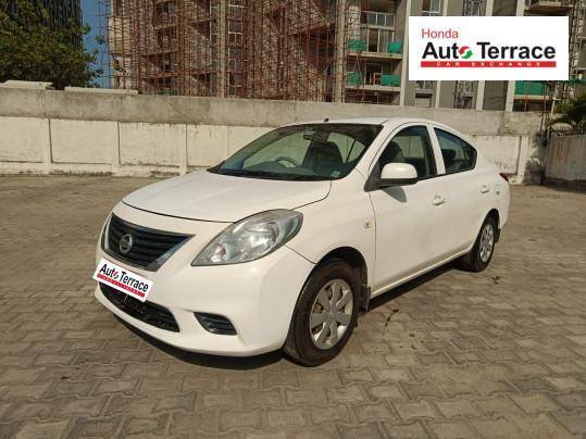 2013 Nissan Sunny XL