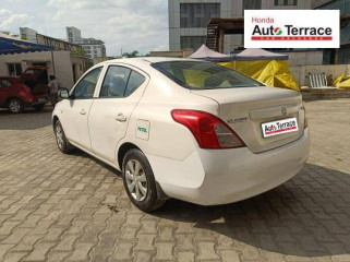 2013 Nissan Sunny XL
