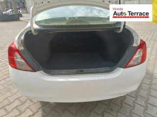 2013 Nissan Sunny XL