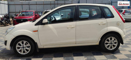 2012 Ford Figo 1.5D Titanium MT