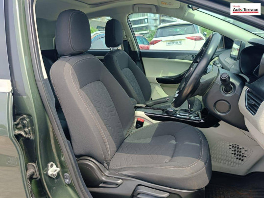 2021 Tata Nexon XZA Plus DualTone Roof AMT S
