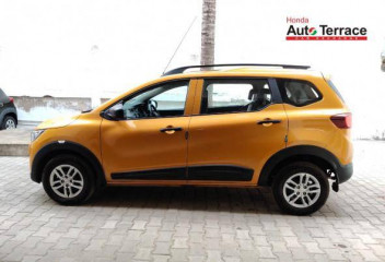 2022 Renault Triber RXL