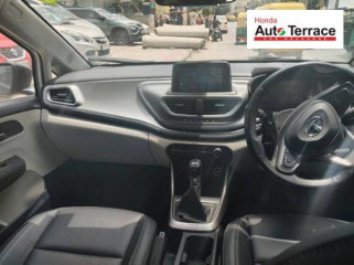 2023 Tata Altroz XZ Plus OS