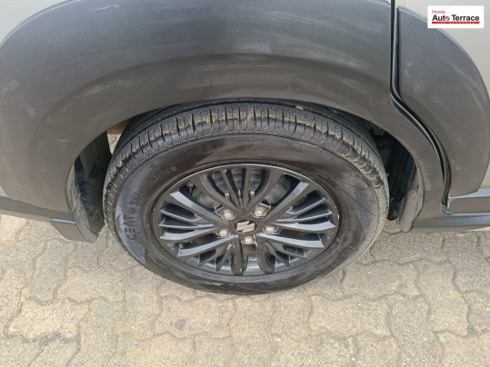 2021 Maruti XL6 2019-2022 Zeta