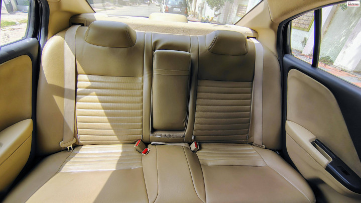 2016 Honda&nbsp;City 4th Generation i VTEC CVT SV