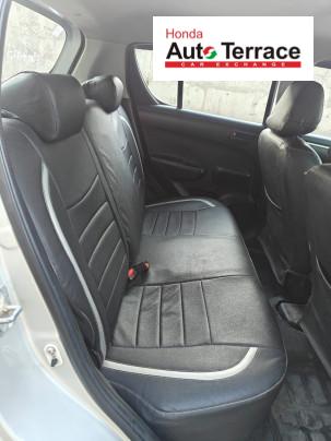 2016 Maruti Swift LXI Option