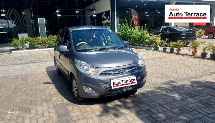 2015 Hyundai i10 Sportz 1.1L