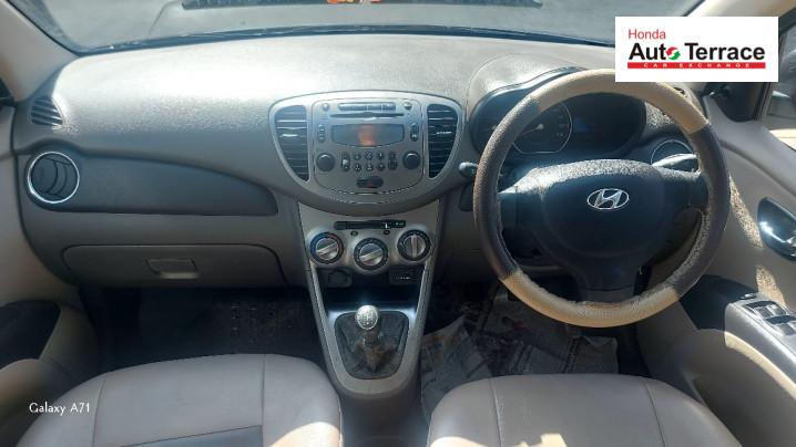 2015 Hyundai i10 Sportz 1.1L