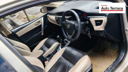 2015 Toyota Corolla Altis 1.8 G