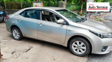 2015 Toyota Corolla Altis 1.8 G