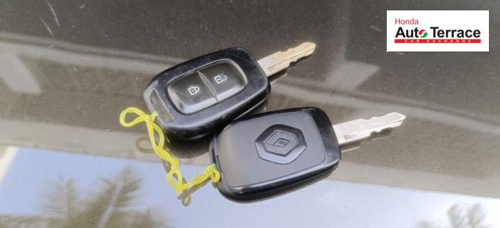 2022 Renault KWID 1.0 RXT AMT