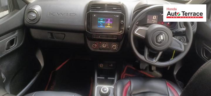 2022 Renault KWID 1.0 RXT AMT