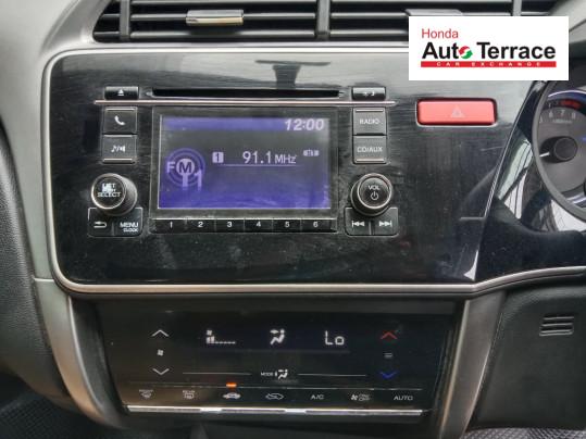 2015 Honda City 4th Generation V MT AVN