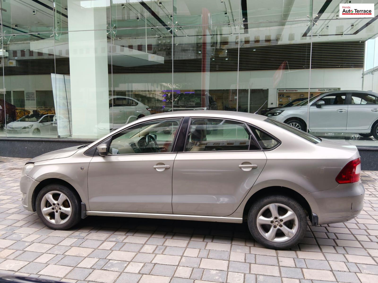 2013 Skoda Rapid 1.6 MPI Elegance