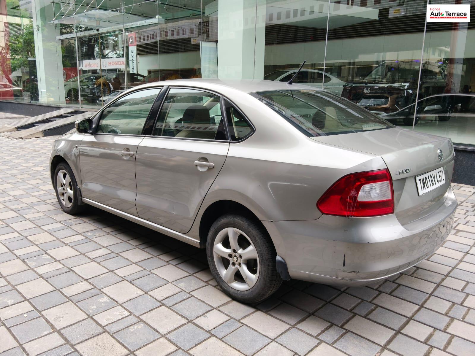 2013 Skoda Rapid 1.6 MPI Elegance