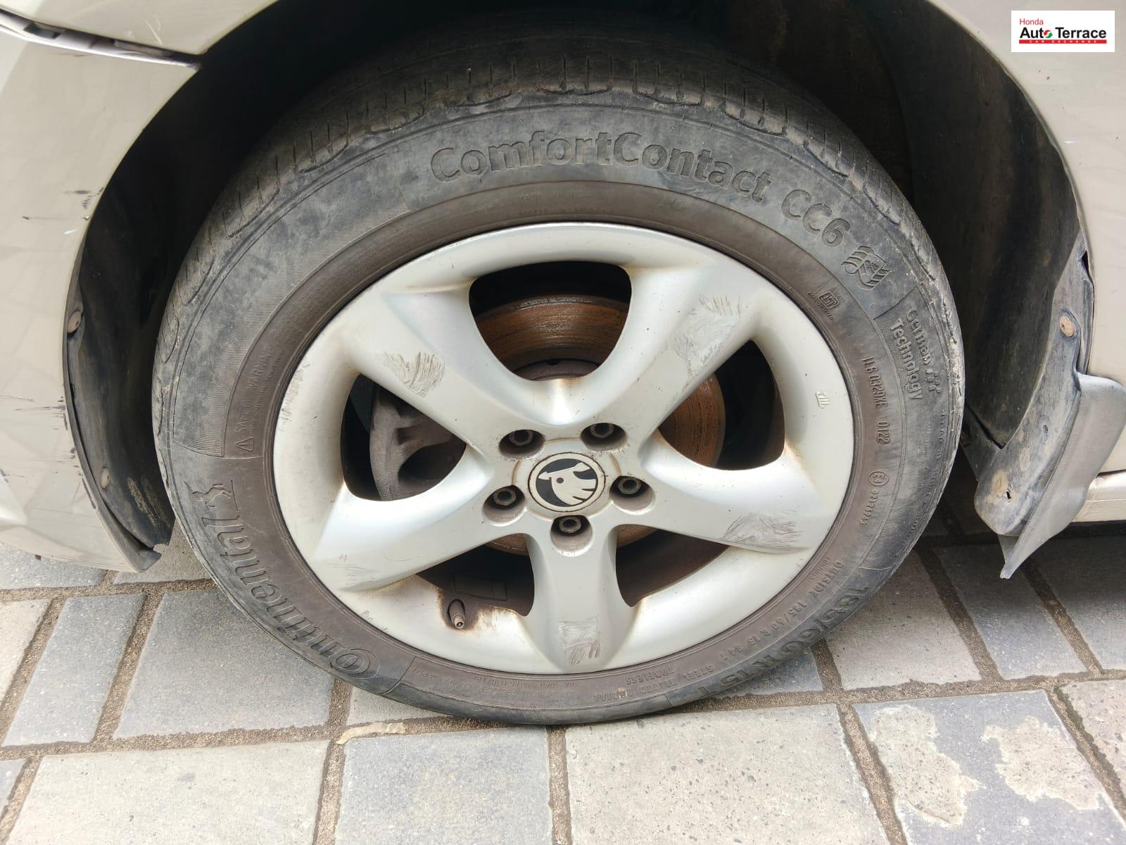 2013 Skoda Rapid 1.6 MPI Elegance