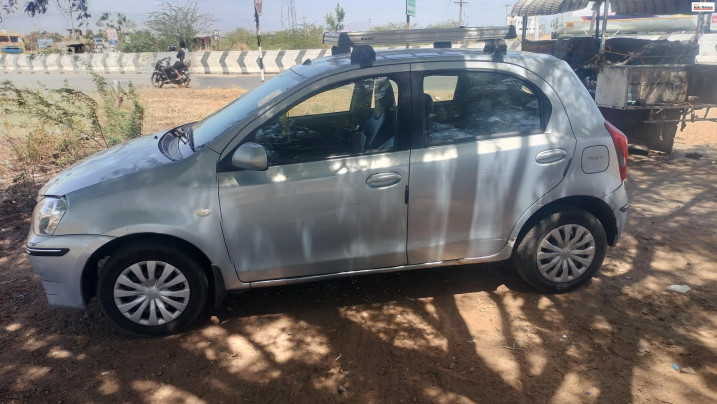 2011 Toyota&nbsp;Etios Liva G