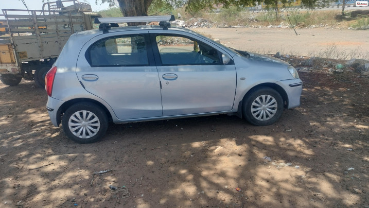 2011 Toyota&nbsp;Etios Liva G