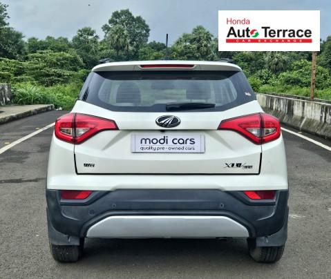 2022 Mahindra XUV300 W8 Option